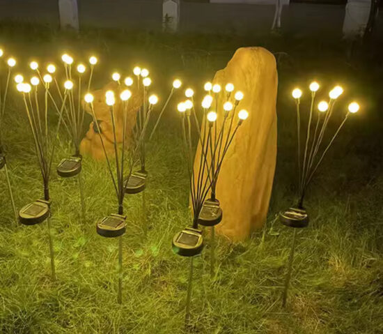 Universalus šviečiantis lauko dekoracija su saulės baterija