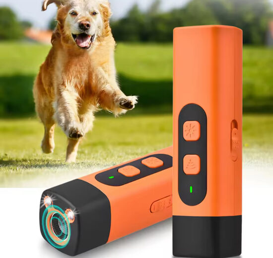 Universalus ultragarso apsaugos prietaisas nuo šunų