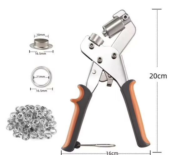Universalus sagčių tvirtinimo prietaisas