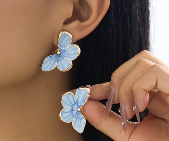 Stilingi Moteriški Auskarai