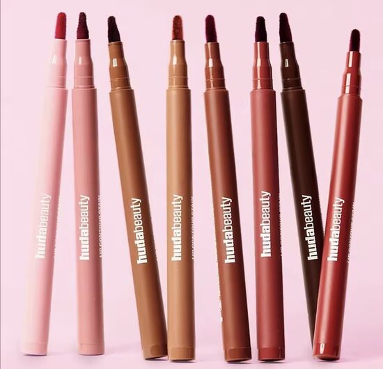 Universalus Lūpų Pieštukų Rinkinys