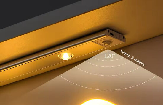 Universali Led Lempa